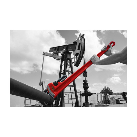 Klucz prosty do rur przeznaczony do pracy przy dużym obciążeniu 48" do rur 6"