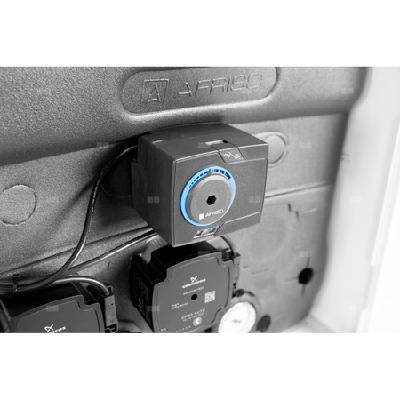 Grupa pompowa AFRISO PrimoBox AZB 205 GZ x GW 3/4'' x 3/4'', z izolacją, z siłownikiem arm 141