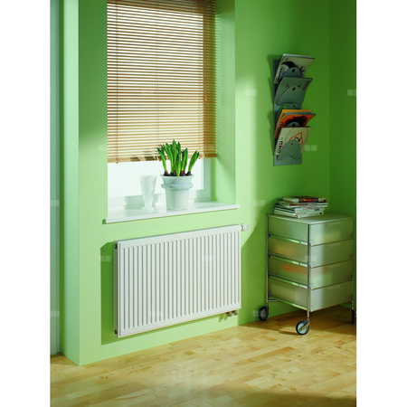 Grzejnik płytowy typ 33 KERMI X2 Profil-V, lewy, z osłonami wym. 500 x 700 mm, kolor biały, moc 1361 W